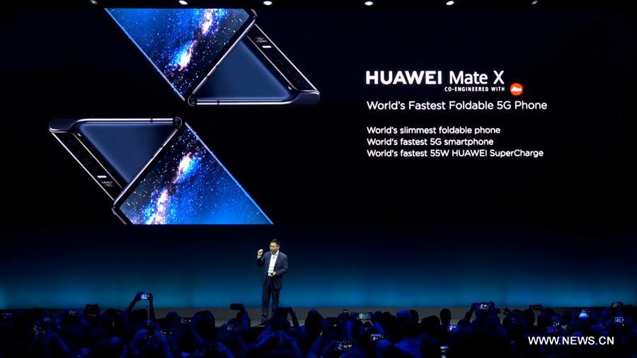 Espagne : Huawei pr&eacute;sente son smartphone pliable 5G &agrave; Barcelone