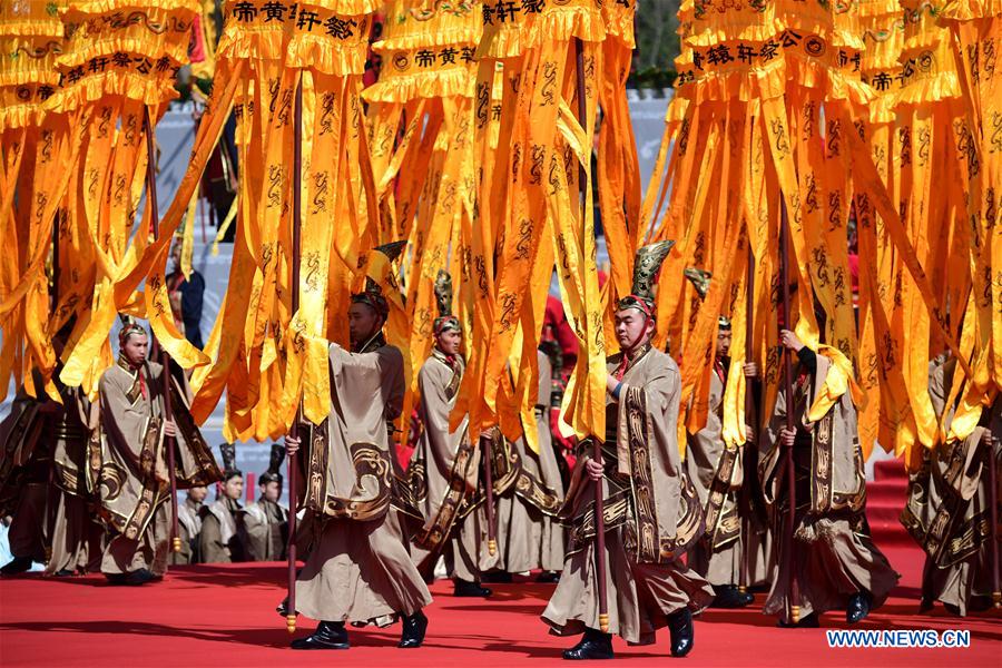 Chine : cérémonie pour rendre hommage à l'Empereur Jaune