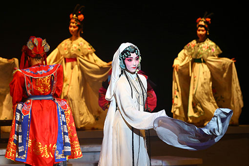 Chine: une repr&eacute;sentation de l'op&eacute;ra Kunqu &agrave; Tianjin