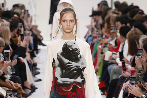 Photos : D&eacute;fil&eacute; Valentino Pr&ecirc;t-&agrave;-porter Automne-hiver 2019-2020