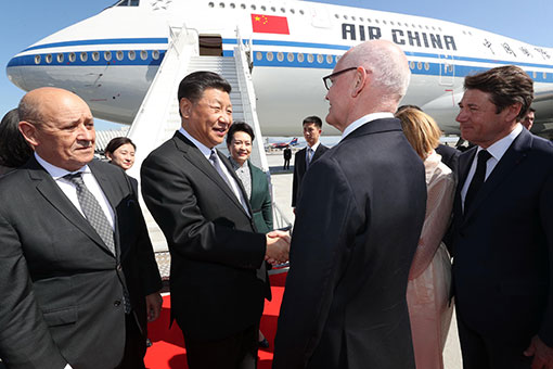 Xi Jinping arrive &agrave; Nice avant de se rendre &agrave; Monaco pour une visite d'Etat