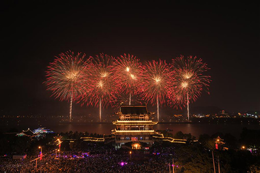 Chine: feux d'artifice &agrave; Changsha