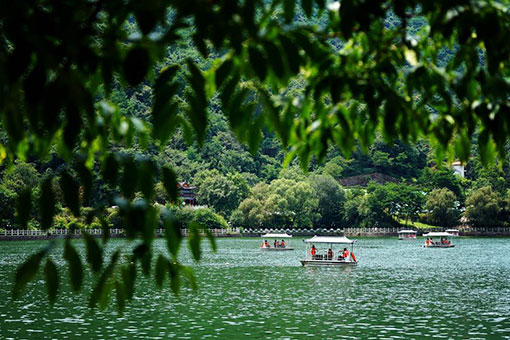 Chine : paysage estival des monts Qinling