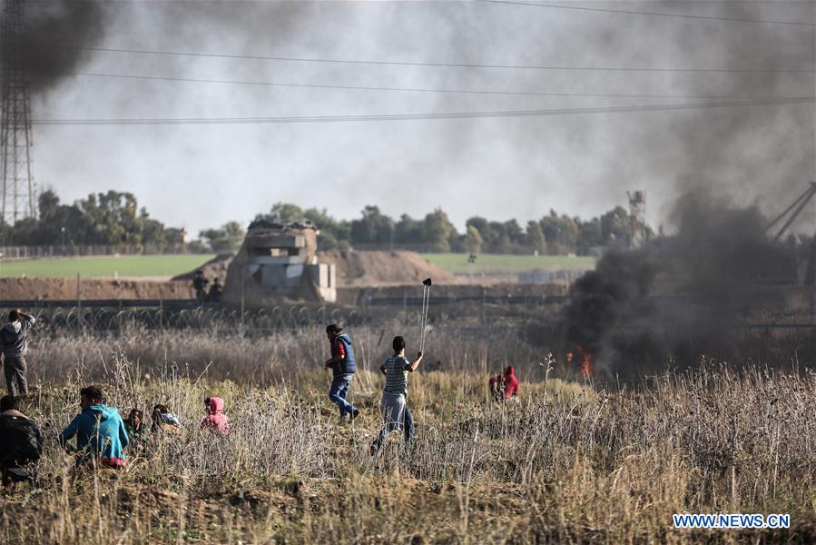 Affrontements entre des Palestiniens et l'armée israélienne à Gaza