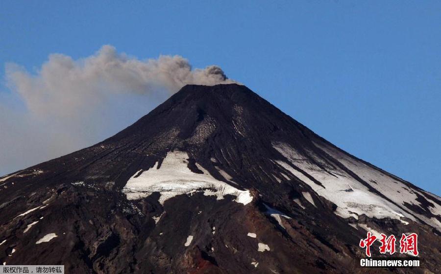 L'ruption du volcan Villarrica au Chili