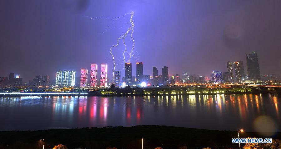 CHINA-HUNAN-CHANGSHA-LIGHTNING (CN)