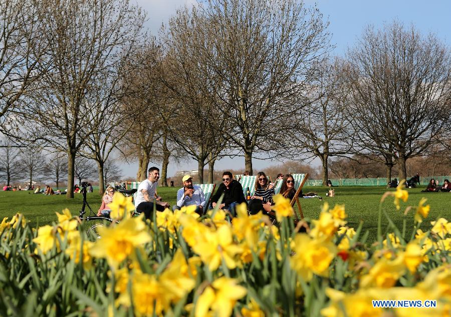 BRITAIN-LONDON-SPRING-SCENERY