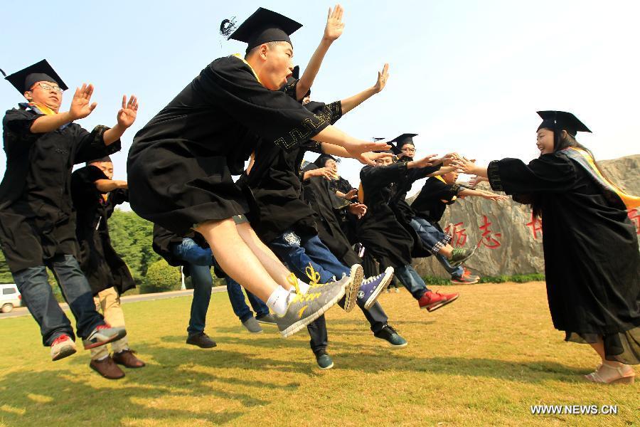 #CHINA-GRADUATION SEASON-PHOTOS (CN)