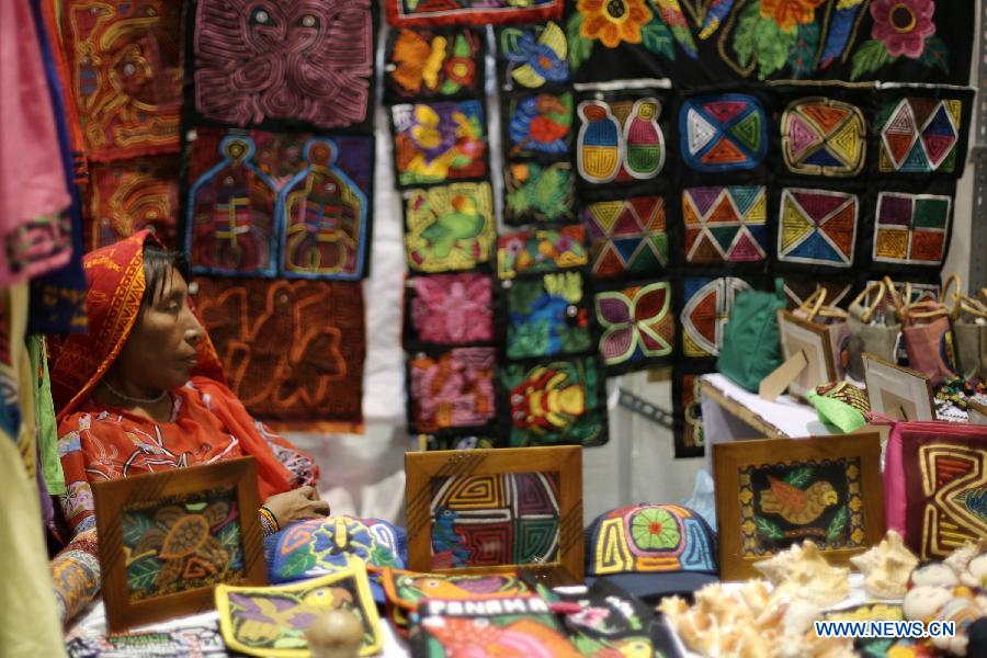 PANAMA-PANAMA CITY-CRAFTWORK-FAIR