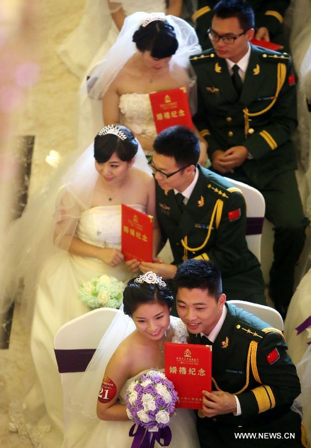 #CHINA-GUANGDONG-DONGGUAN-GROUP WEDDING(CN)