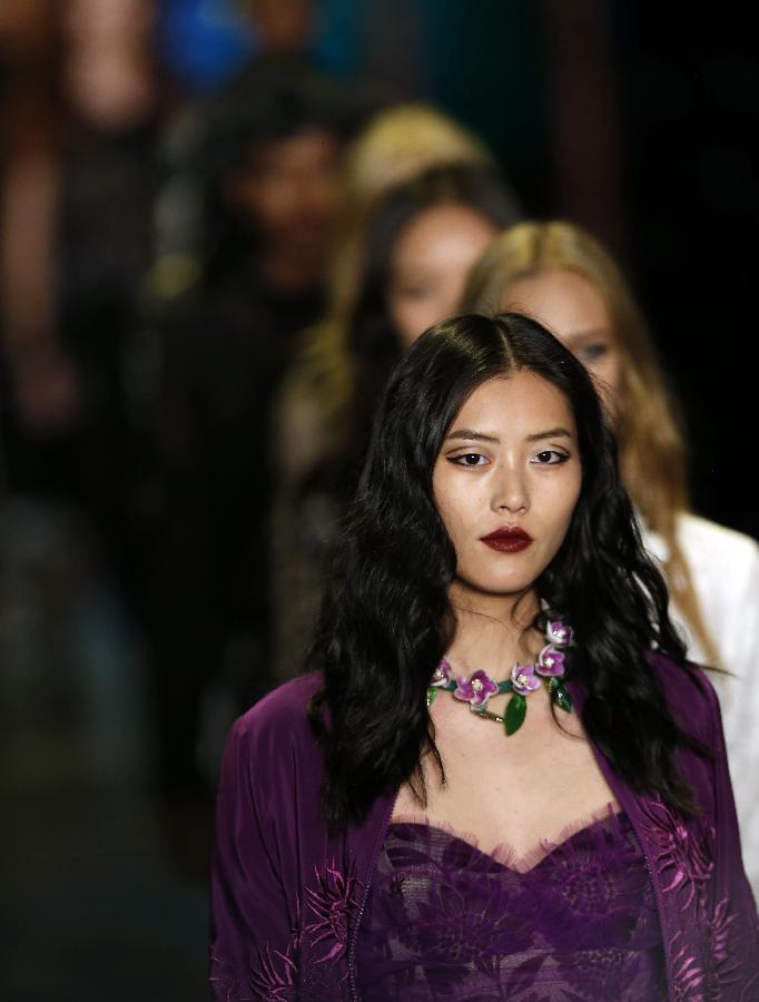 U.S.-NEW YORK-FASHION WEEK-ANNA SUI