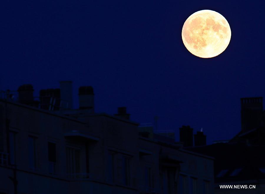 BELGIUM-BRUSSELS-SUPER MOON