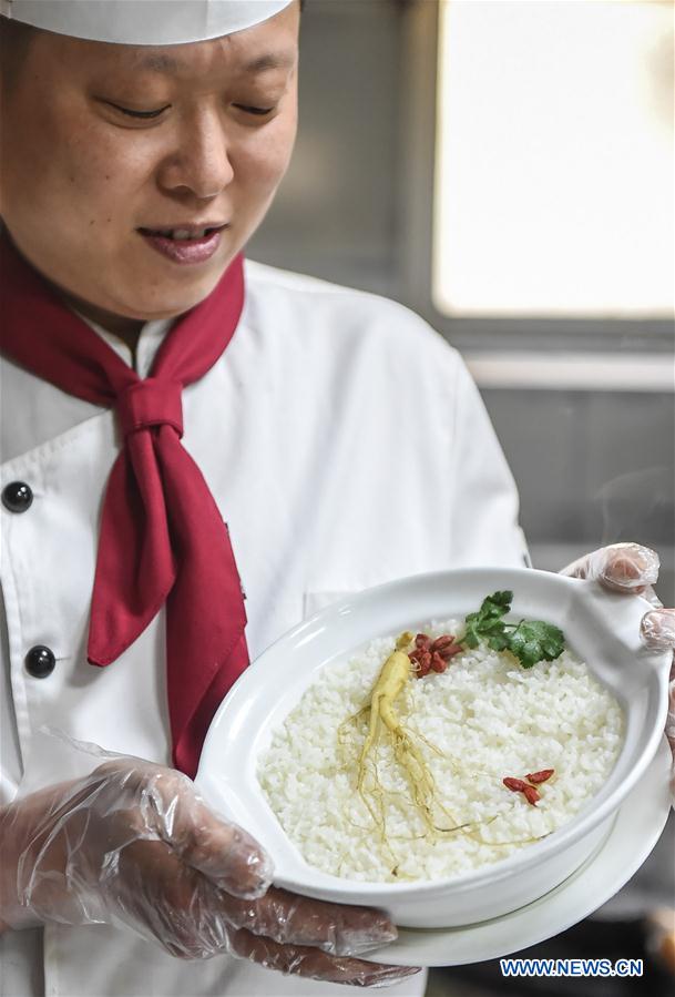 （图片故事）（5）厨师尹成海的“舌尖梦”
