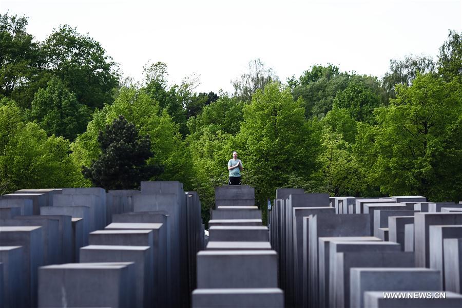 Berlin : commémoration de la fin de la Seconde Guerre mondiale 