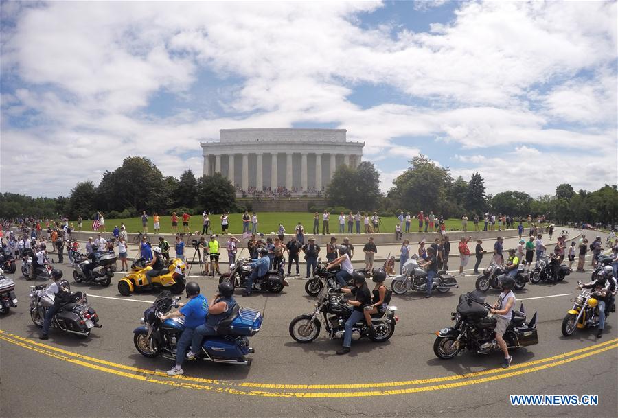 USA : la randonnée à moto Rolling Thunder pour le Memorial Day