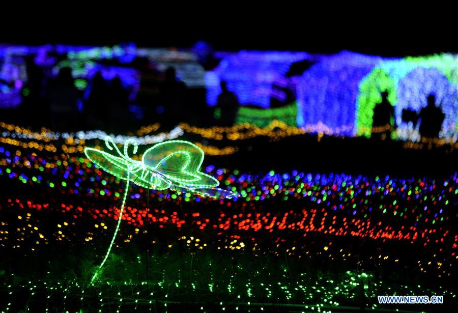 Chine : festival d'illuminations au Shanxi