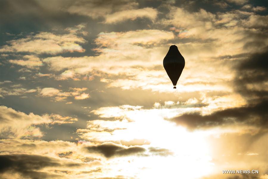 （国际·一周看天下）（8）热气球环球之旅