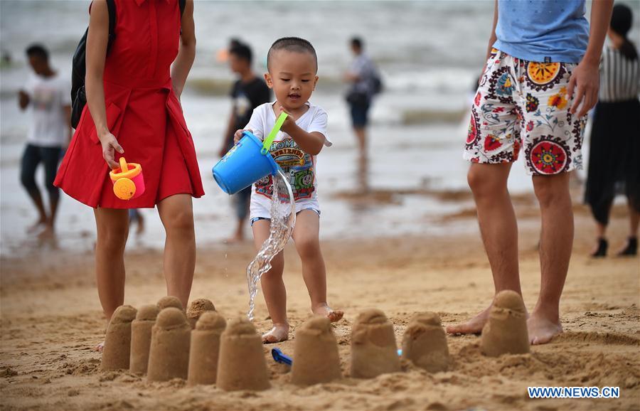 Chine : la deuxi&egrave;me journ&eacute;e des vacances de la F&ecirc;te nationale 