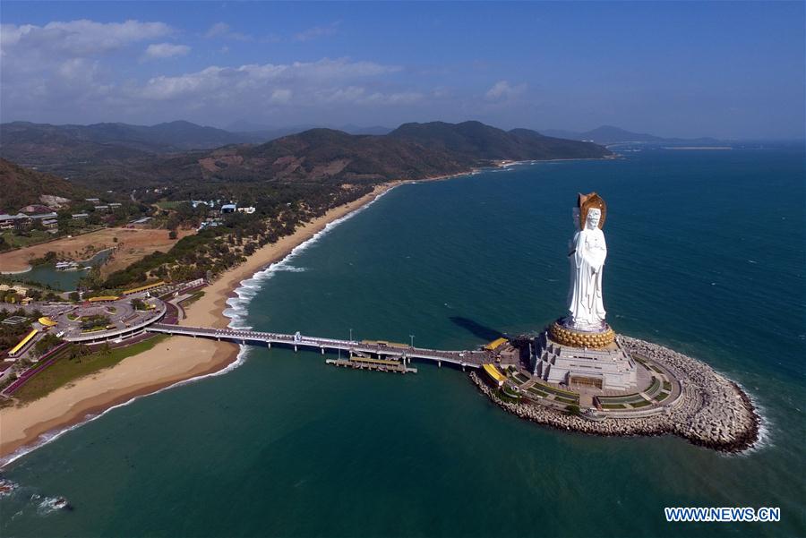 Chine : une statue bouddhique de 108 mètres à Sanya