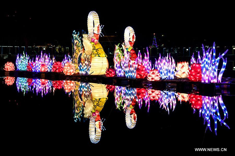Chine : célébrations de la fête des Lanternes à Zhengzhou