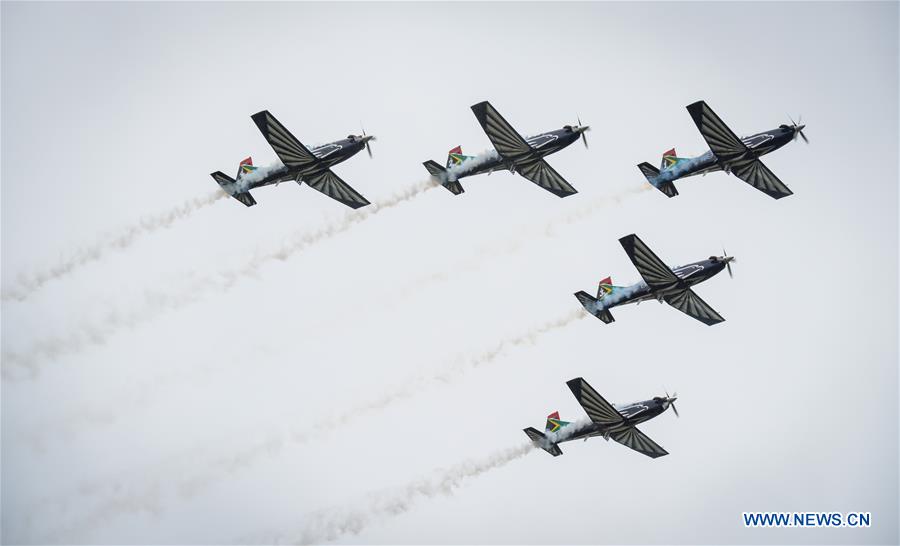 Afrique du Sud : célébrations de la Journée des forces armées à Durban