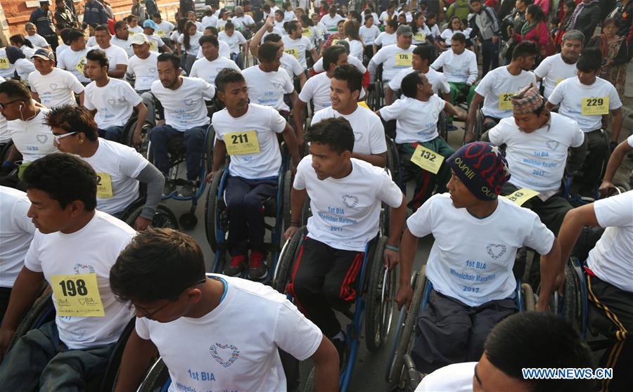 Népal : marathon de personnes handicapées à Katmandou