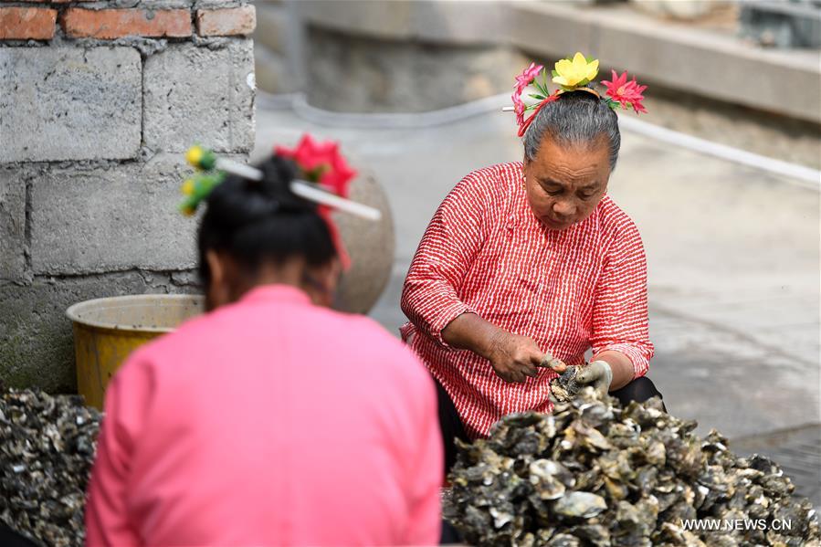 Chine : femmes "Xunpu" de Quanzhou