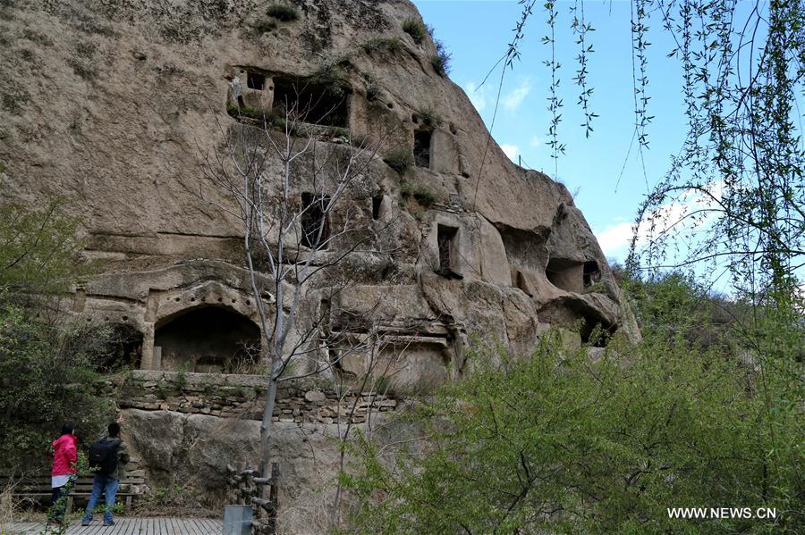 Chine : grotte datant de plus de 1.000 ans dans le nord