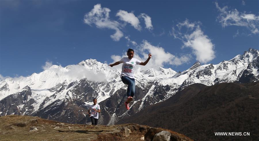Népal : marathon pour le deuxième anniversaire du séisme dévastateur de 2015