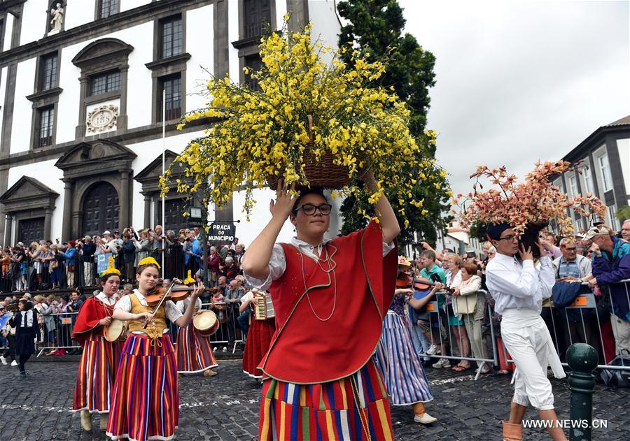 PORTUGAL-MADEIRA-FLOWER FESTIVAL 