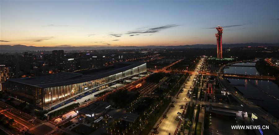 (FCR) Vue nocturne de Beijing