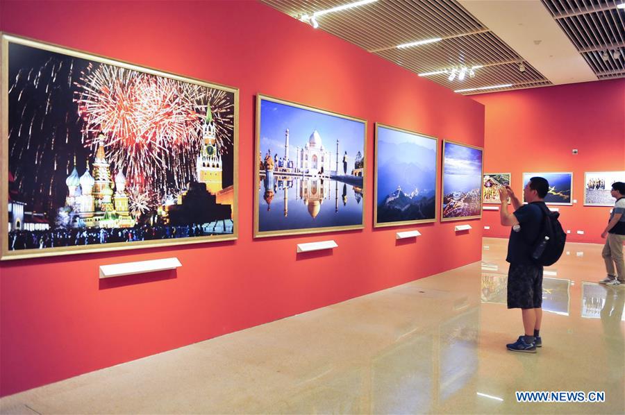 Beijing : exposition photographique des médias des BRICS