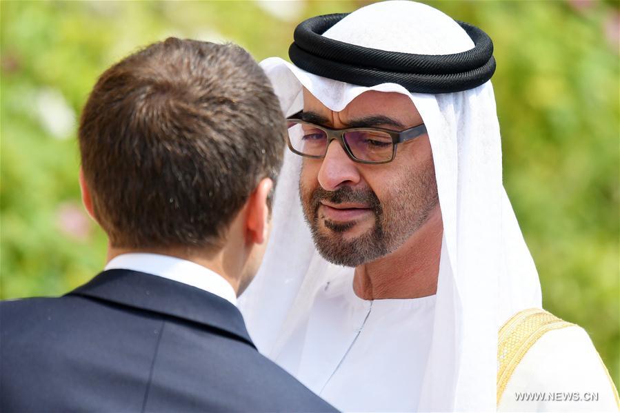 Le président français rencontre le prince héritier d'Abou Dhabi