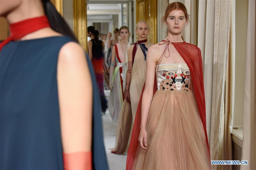 FRANCE-PARIS-FASHION WEEK-HAUTE COUTURE-SCHIAPARELLI