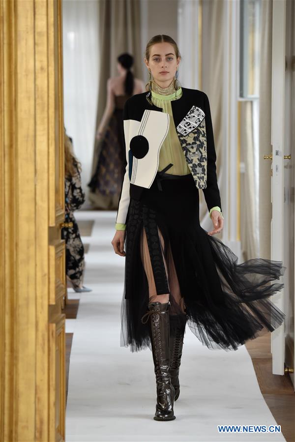 FRANCE-PARIS-FASHION WEEK-HAUTE COUTURE-SCHIAPARELLI