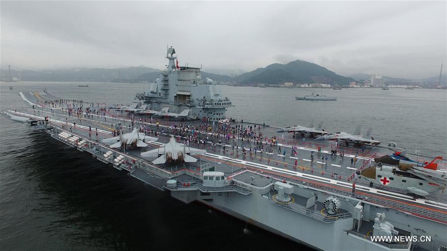 Chine : le porte-avions Liaoning s'ouvre au public à Hong Kong