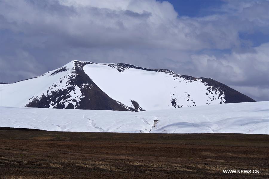 Glacier Purog Kangri dans la région autonome du Tibet