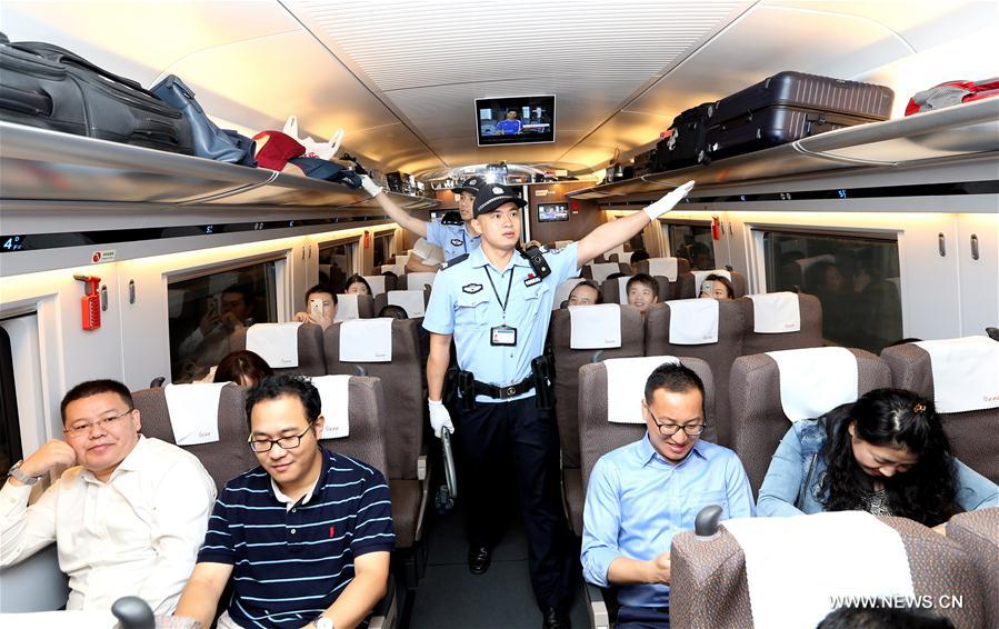 La Chine augmente la vitesse du train Fuxing sur la ligne Beijing-Shanghai 