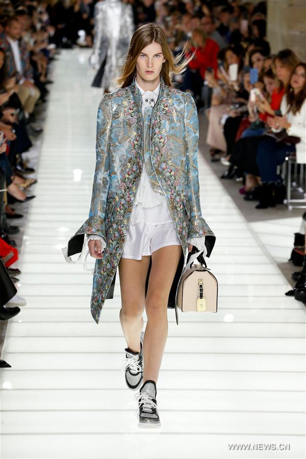 Semaine de la mode de Paris (Louis Vuitton)
