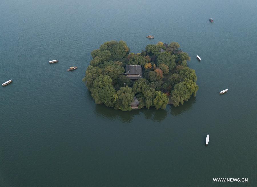 Chine : vue aérienne du lac de l'Ouest