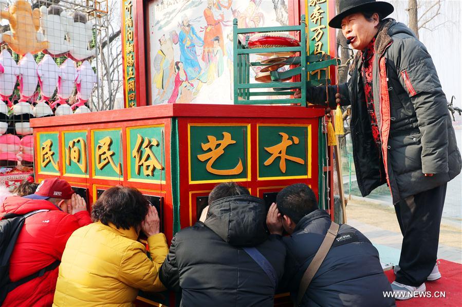 Chine : foires du temple lors de la fête du Printemps à Beijing