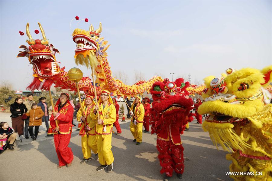 Chine : foires du temple pour la fête du Printemps