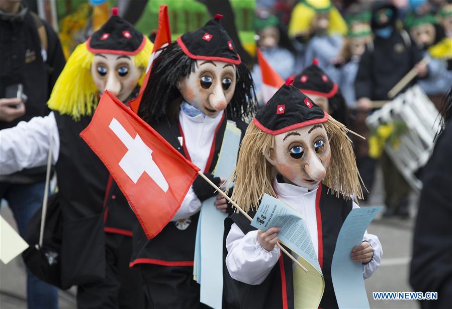 Suisse : Carnaval de Bâle