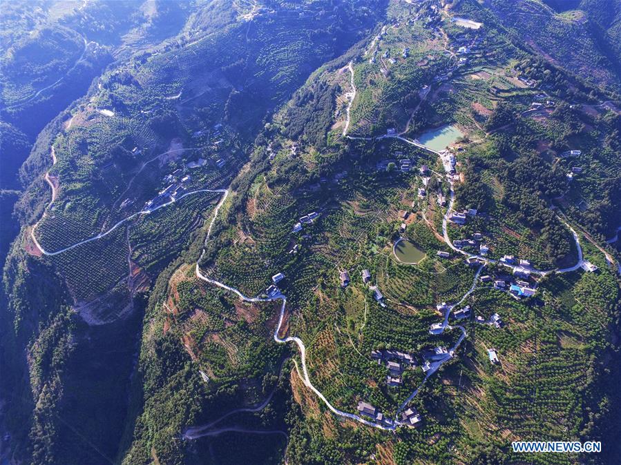 Chine : réseau routier rural à Chongqing