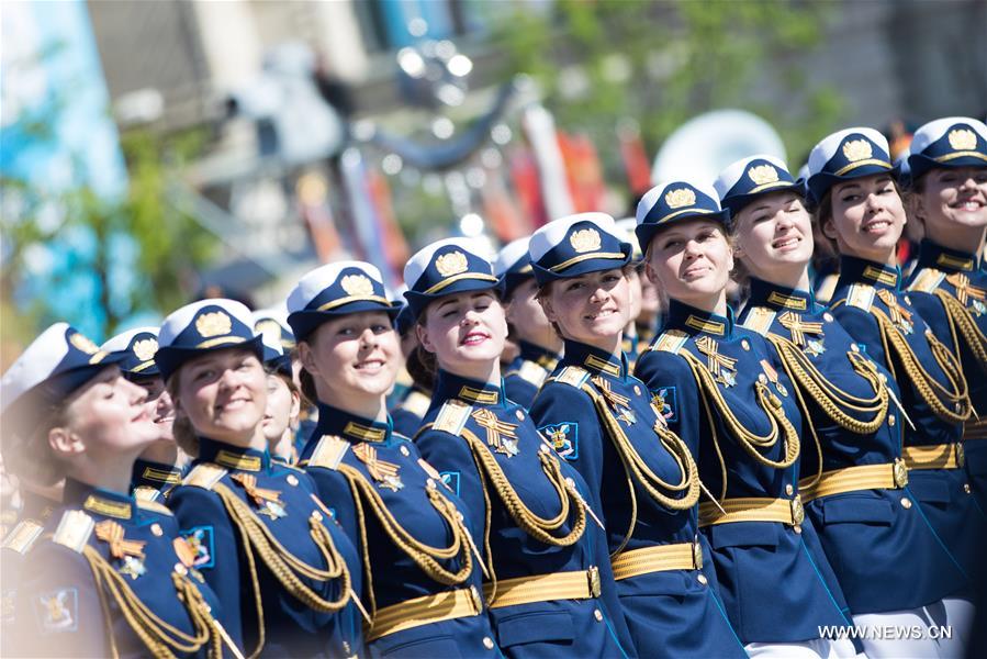 Russie : défilé militaire pour célébrer la Journée de la victoire 