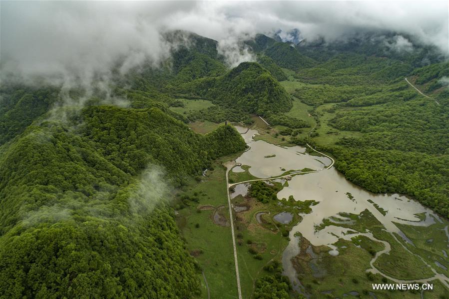Chine : paysage de terres humides dans le centre