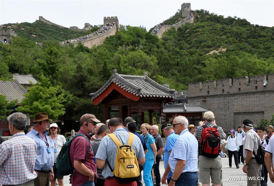 Chine : tourisme sur la Grande Muraille près de Beijing