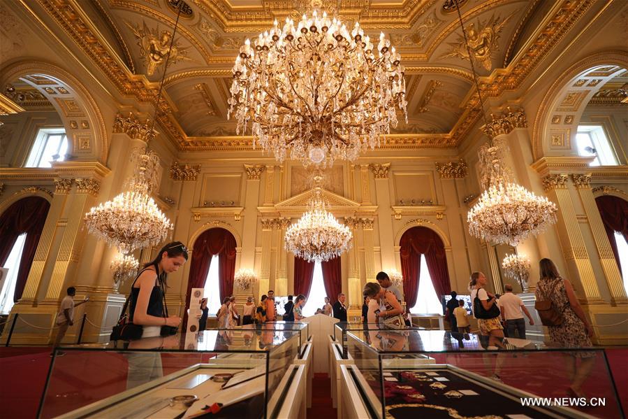  Belgique : ouverture au public du Palais royal de Bruxelles