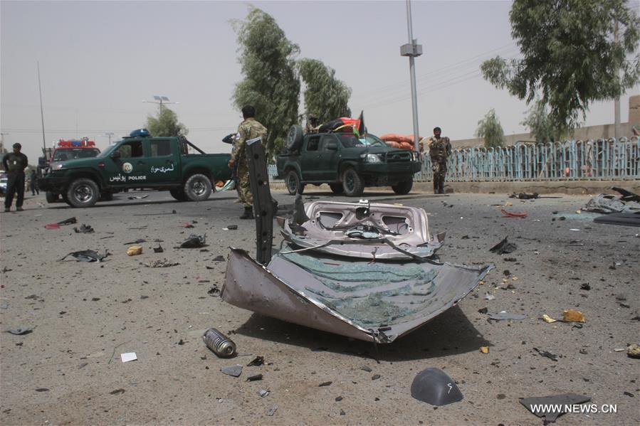 Afganistan : attentat-suicide dans le Helmand