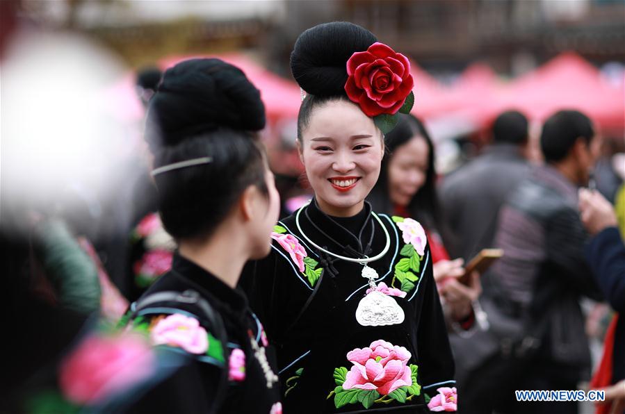 Chine : célébrations du Nouvel An de l'ethnie Miao au Guizhou